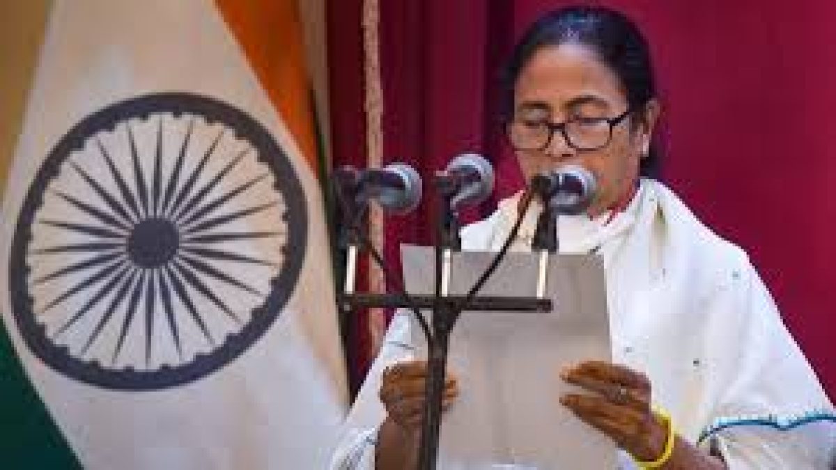 PM Modi congratulates Mamata Banerjee on taking oath as WB CM