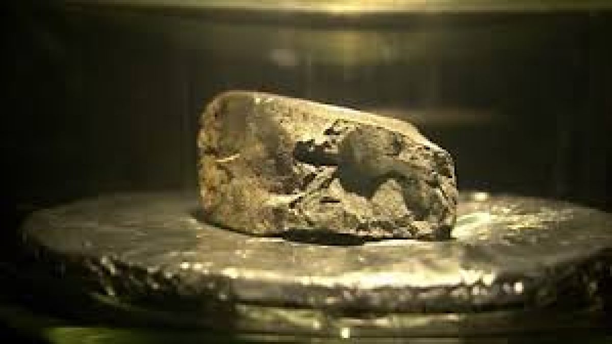 Winchcombe meteorite to go on display at the Museum