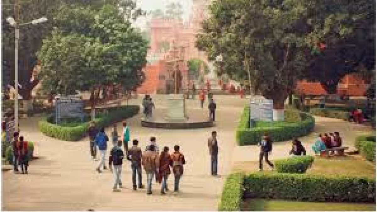 3 Indian Universities Top in 200 QS World University Rankings