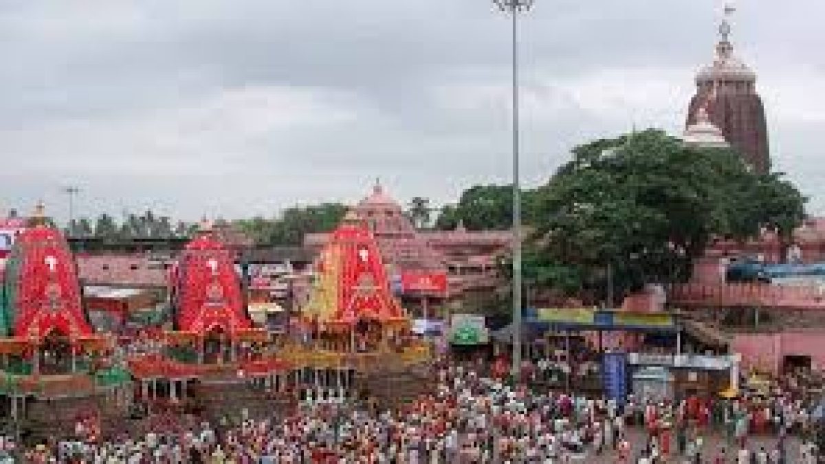 Famous Snaana yatra of Lord Jagannath begins at Puri