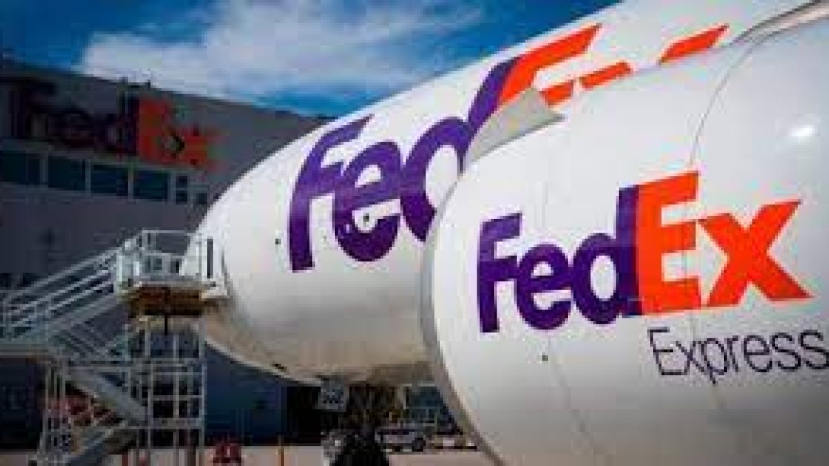 FedEx invests $100 mn in Delhivery ahead of IPO