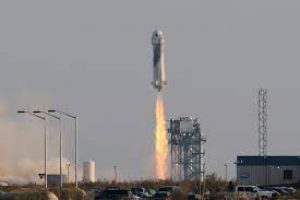 Jeff Bezos launches to space aboard New Shepard rocket ship