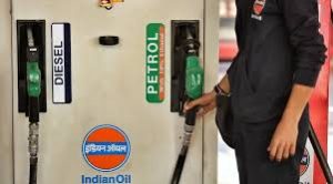 Centre decided to not reduce taxes on petrol and diesel