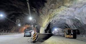 Nitin Gadkari instructs to open one side of Kuthiran Tunnel in Kerala