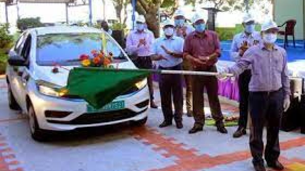 The first major port in the country to deploy e-cars