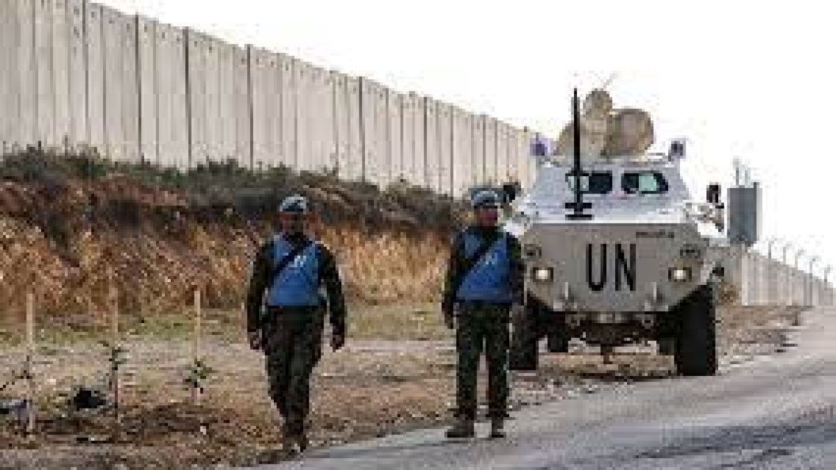 UN peacekeeping force patrolling the Lebanon-Israel border