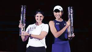 Sania Mirza & Zhang Shuai Win Ostrava Open WTA Doubles Title