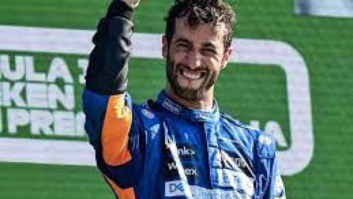 Daniel Ricciardo wins F1 Italian Grand Prix 2021