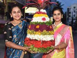 Bathukamma festival begins in Telangana