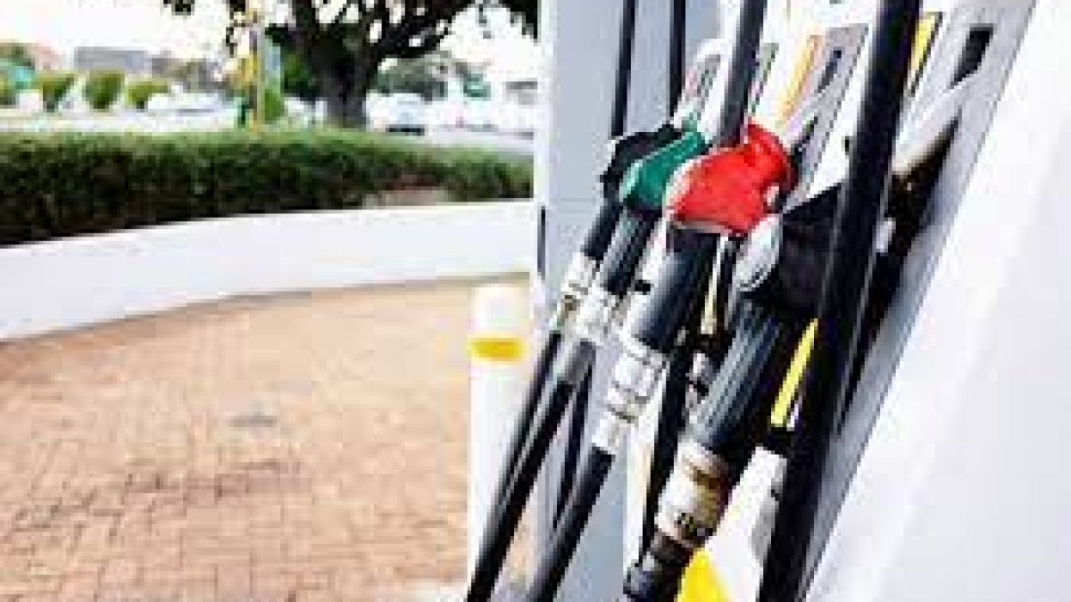 Sri Lanka Seeks $500 Million Line of Credit from India to purchase Fuel