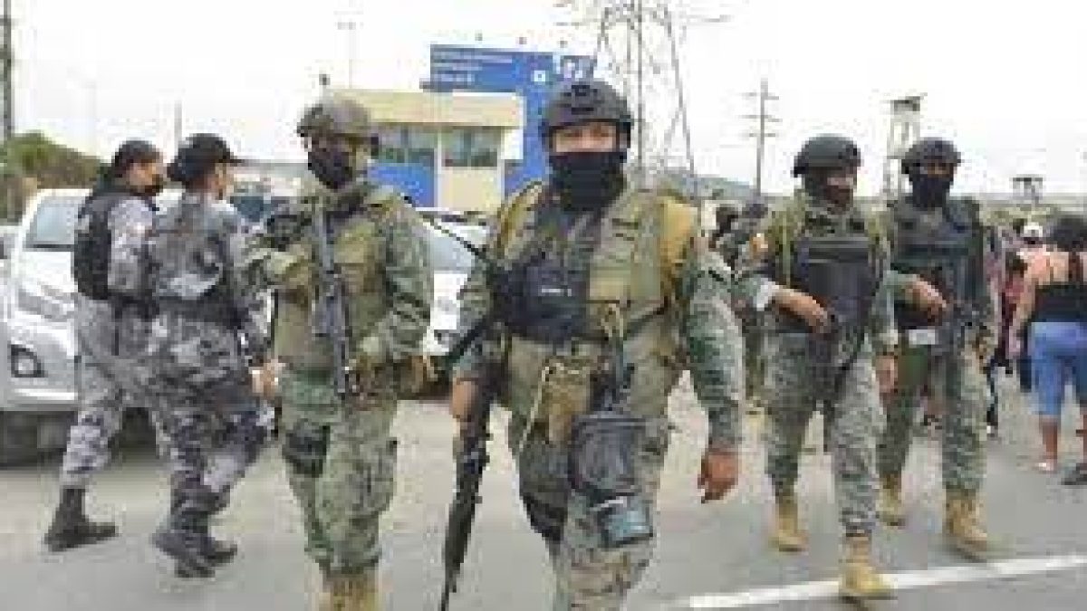 Ecuador declares state of emergency over a crime wave