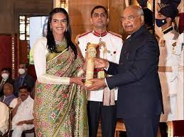 President Ram Nath Kovind confers Padma awards in Rashtrapati Bhawan