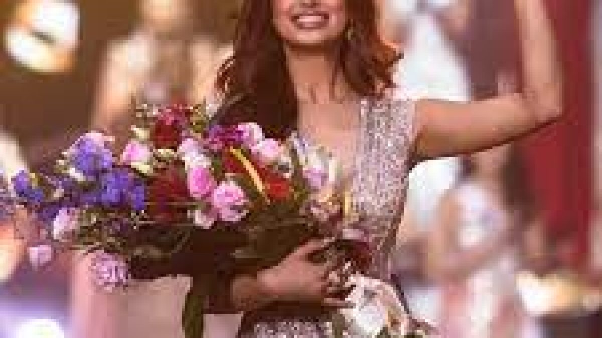 India's Harnaaz Sandhu crowned Miss Universe 2021