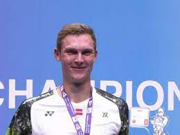 Viktor Axelsen clinches 2022 BWF World Championships singles title