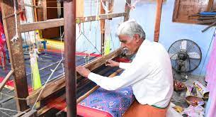 Telangana launches ‘Nethanna Ku Bima’ Scheme for weavers