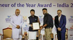 Haqdarshak’s Aniket Doegar gets Social Entrepreneur of Year award