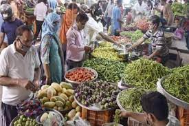 Retail inflation surges up to 7% in August 2022