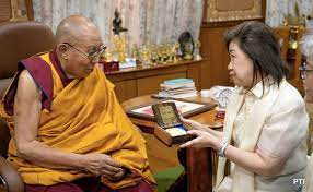Dalai Lama Gets 1959 Ramon Magsaysay Award in Person after 64 Years