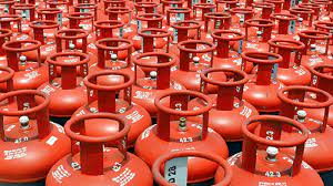 Govt exempts LPG imports from agri cess