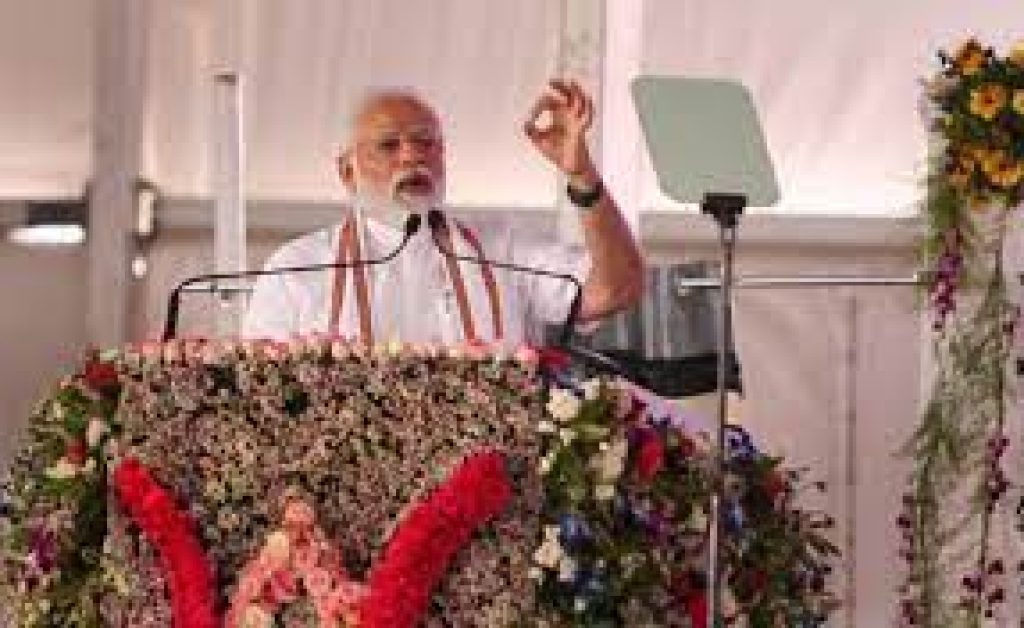 PM Modi dedicated projects worth ₹5950 Crore in Gujrat