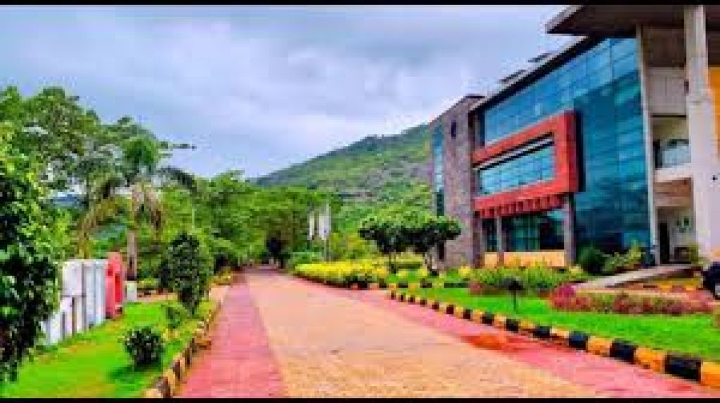 India’s First AI University to Open in Maharashtra