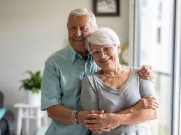 Delhi Launches ‘Ayushman Vay Vandana’ Scheme Offering Free Rs 10 Lakh Health Cover to Seniors 70+