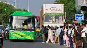 Delhi Govt. Launches ‘Saheli Card’ for Free Bus Travel