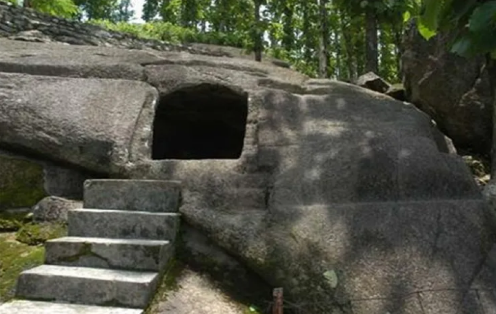 jogighopa rock caves