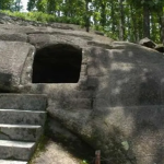 jogighopa rock caves