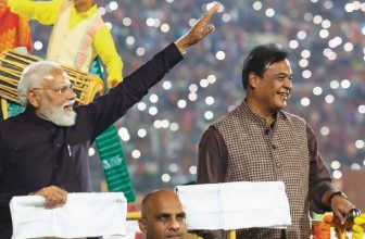 PM Modi Witnesses Historic Mega Bagurumba Dance Performance in Guwahati