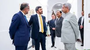 Sharjah issues 1st permanent residency visa to Indian businessman to an Indian Lalu Samuel, Chairman of Kingston Holdings