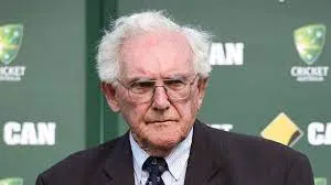 Australian Cricket legend, Alan Davidson, passes away at 92