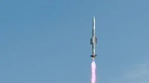 India successfully test-fires Short Range Surface to Air Missile for Navy