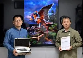 Jurassic Fossil Discovery in China Reveals Clues to Bird Evolution