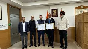 DPIIT and Mercedes-Benz India Sign MoU to Boost Manufacturing, Road Safety, and Sustainability