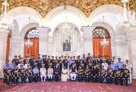 President Murmu Confers 92 Distinguished Service Awards at Defence Investiture Ceremony 2025