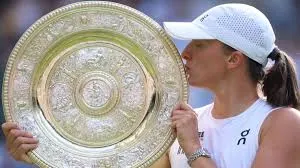 Iga Swiatek Makes History with Double-Bagel Win in Wimbledon Final