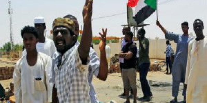 African Union suspended Sudan demanding civilian rule to be established in the country