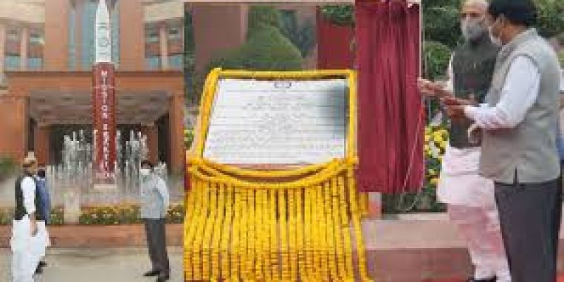 Defence Minister unveiled A-Sat Missile Model