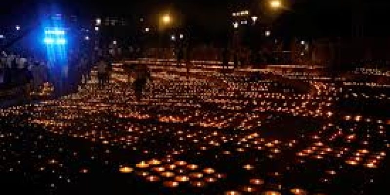 Delhi govt launches ‘Diya Jalao, Patake Nahi’ campaign