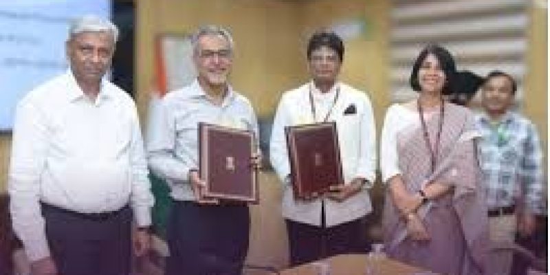 Department of Food and Public Distribution and Food Corporation of India signs MoU to strengthen foodgrain management