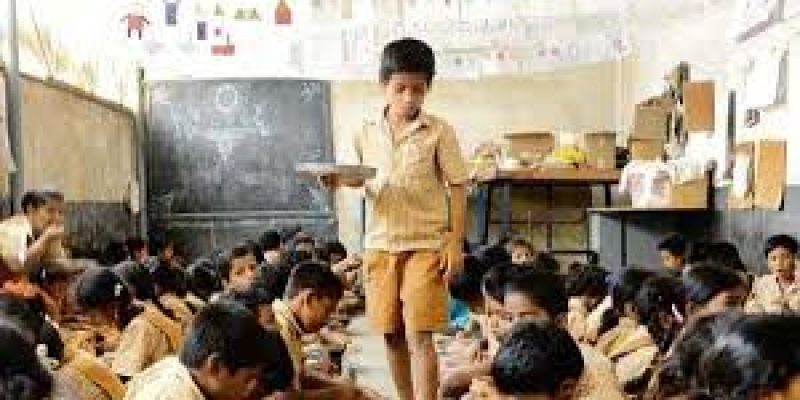 Education Ministry to provides monetary assistance to students