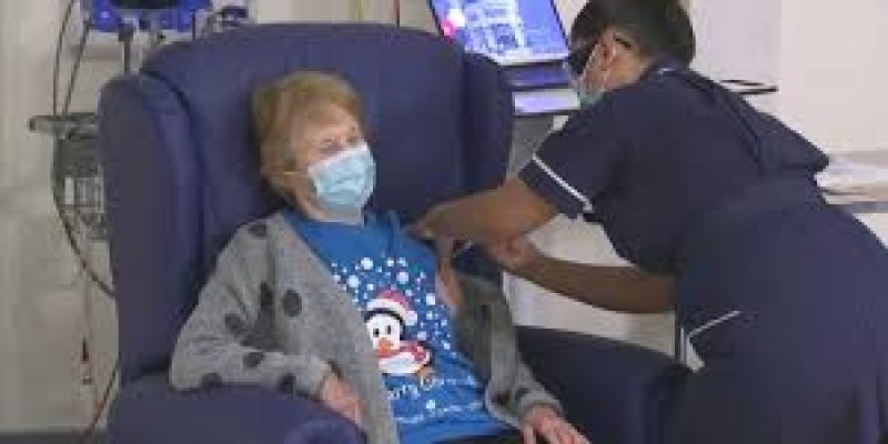 First person receives Pfizer jab in UK