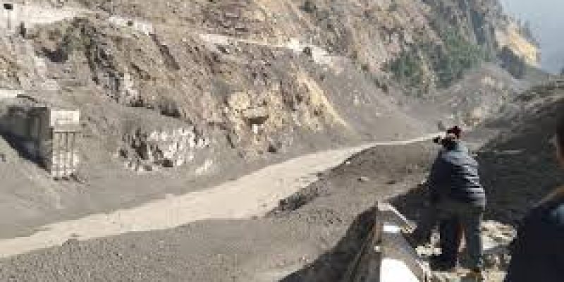 Glacial lake burst in Uttarakhand