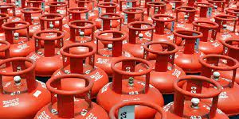 Govt exempts LPG imports from agri cess