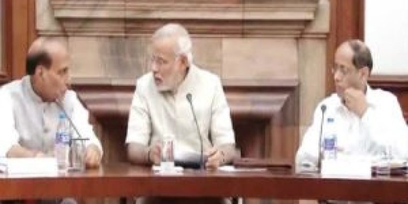 Govt. set up a 10 member Cabinet Committee on Employment and Skill Development