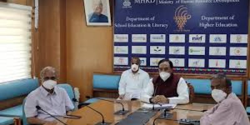 HRD Minister Felicitates IIT Delhi Team for Developing Affordable Test for COVID-19