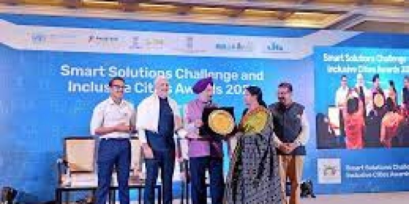 Hardeep S. Puri presents Smart Solutions Challenge & Inclusive Cities Awards 2022