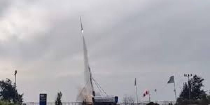 India Launches World’s First Mobile Hybrid Rocket: RHUMI-1
