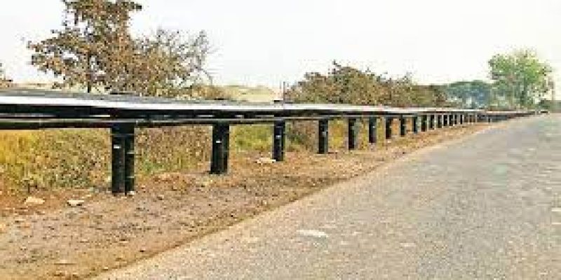 India installs ‘World’s first’ bamboo crash barrier on Maharashtra Highway